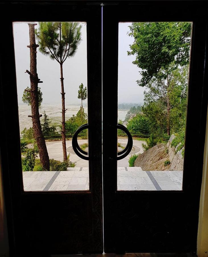 Rock City Resort Mingora Εξωτερικό φωτογραφία