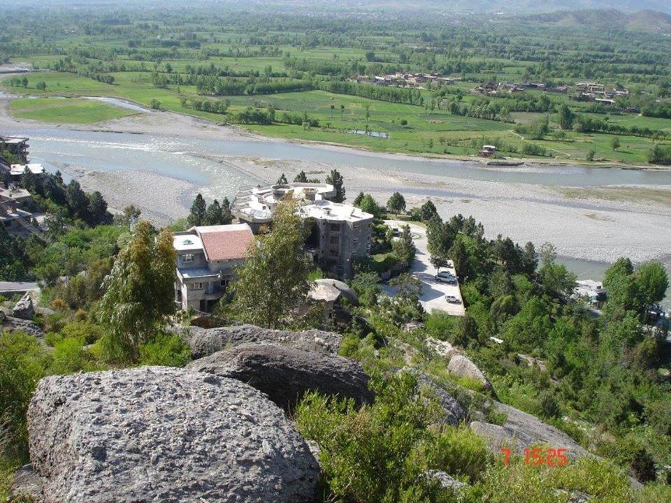 Rock City Resort Mingora Εξωτερικό φωτογραφία