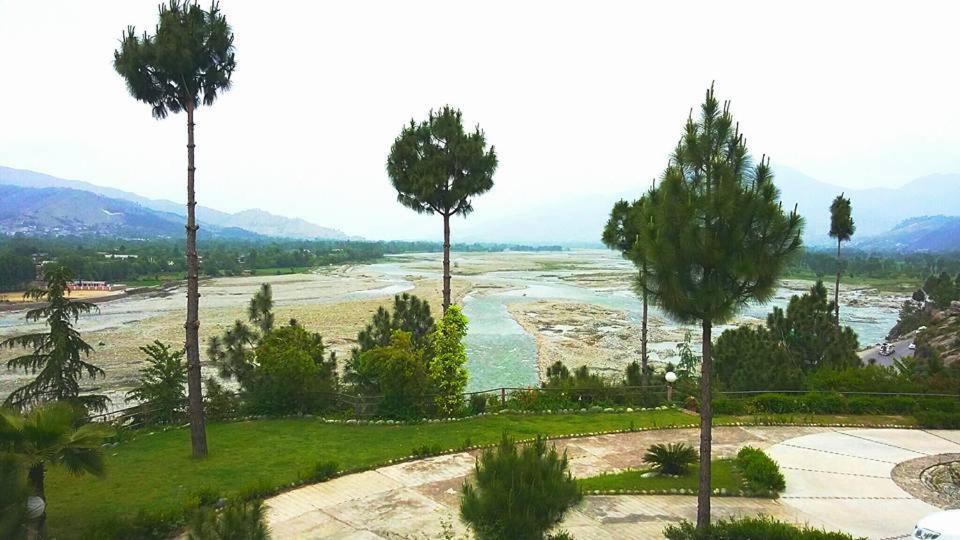 Rock City Resort Mingora Εξωτερικό φωτογραφία